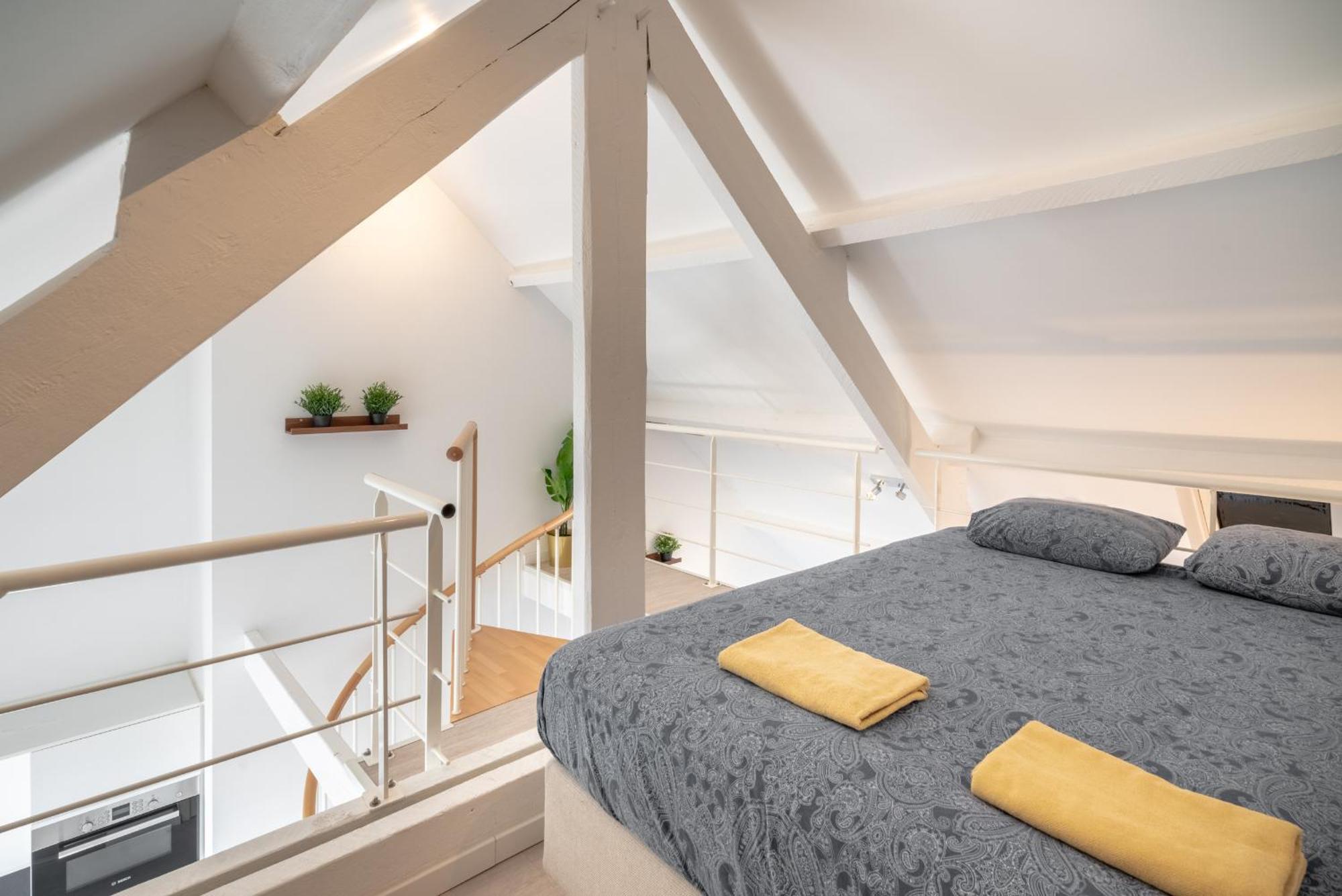 The Fashion Street Residence Antwerpen Bagian luar foto